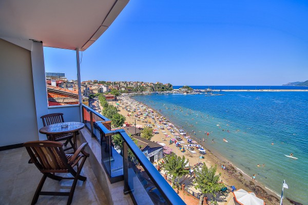 Deniz Manzaralı Suit Oda